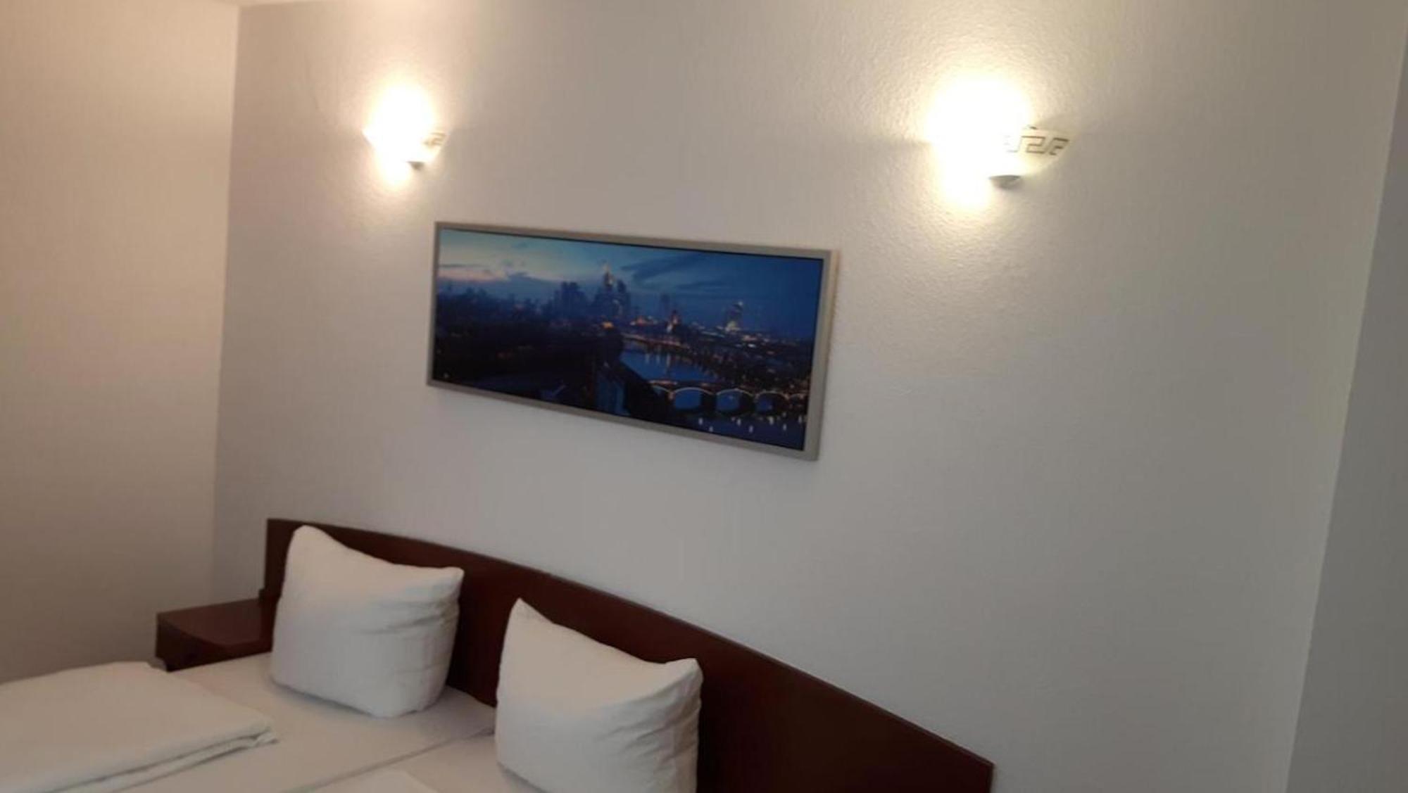 Hotel Aurelia Frankfurt am Main Buitenkant foto