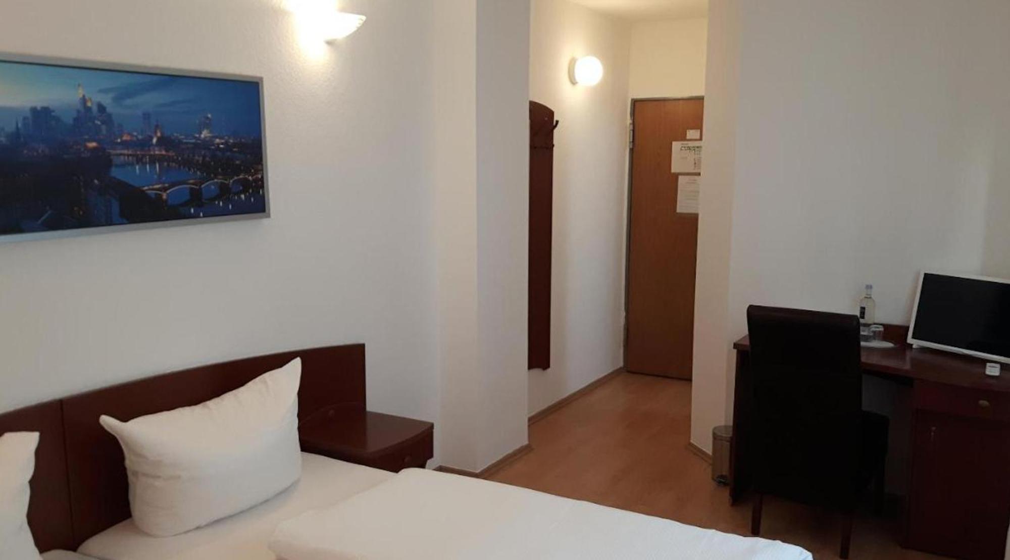 Hotel Aurelia Frankfurt am Main Buitenkant foto