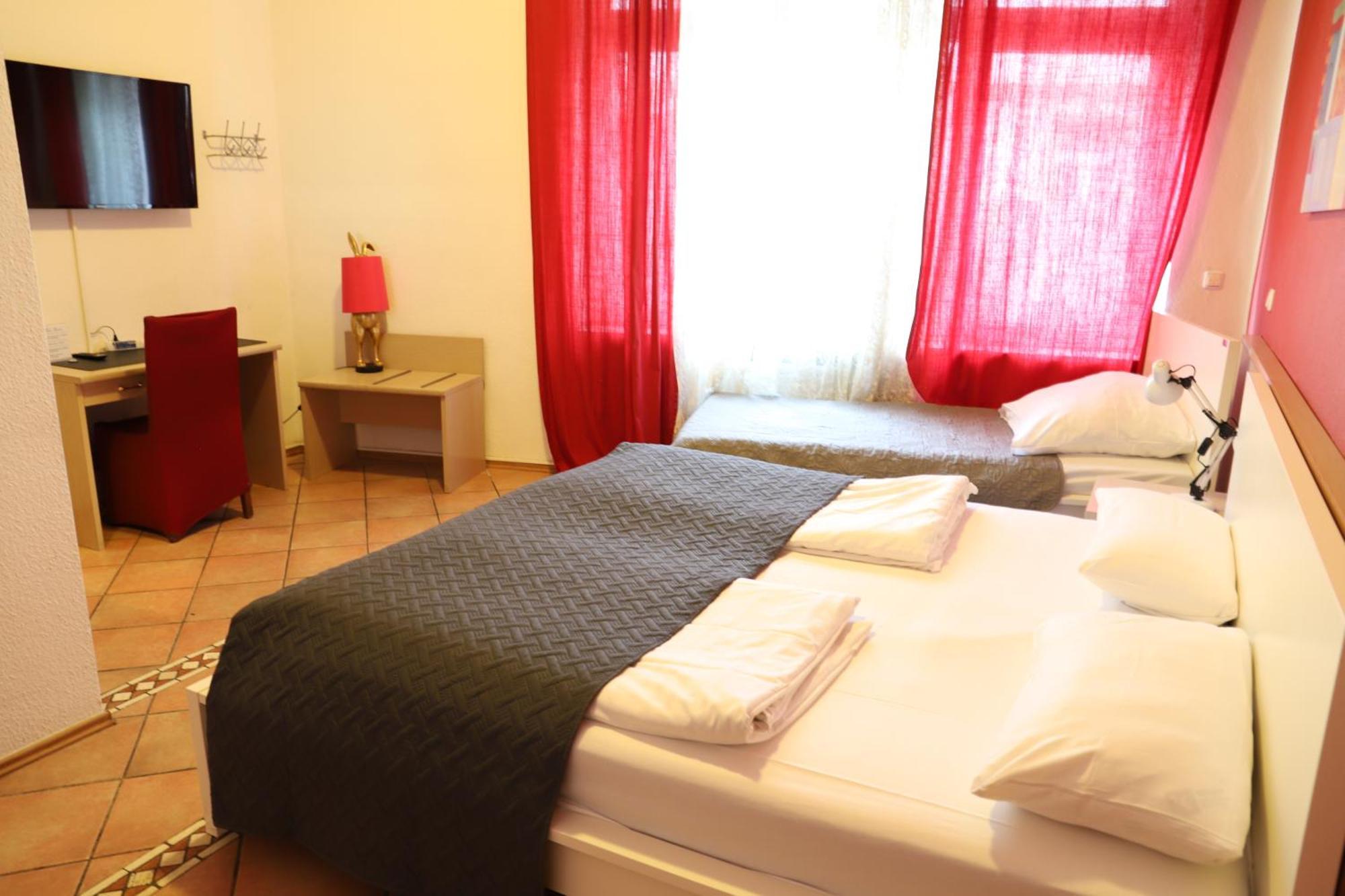 Hotel Aurelia Frankfurt am Main Buitenkant foto